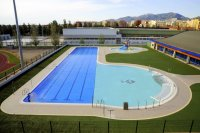 La regidoria d’esports busca una sortida al conflicte entre l’empresa gestora de la piscina i els seus treballadors