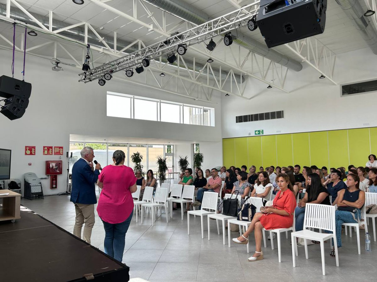 Amposta presenta l’Equip d’Atenció a la Vellesa EAVA per lluitar contra el maltractament de la gent gran