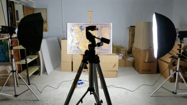 Amposta inicia la catalogació del fons d’art municipal